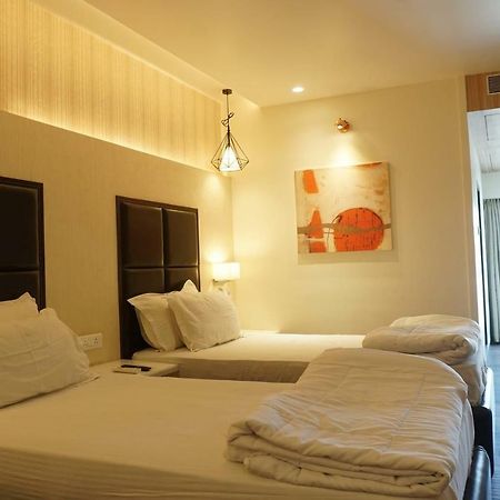 Palette Four Seasons Recreation Resort Jalgaon Eksteriør billede