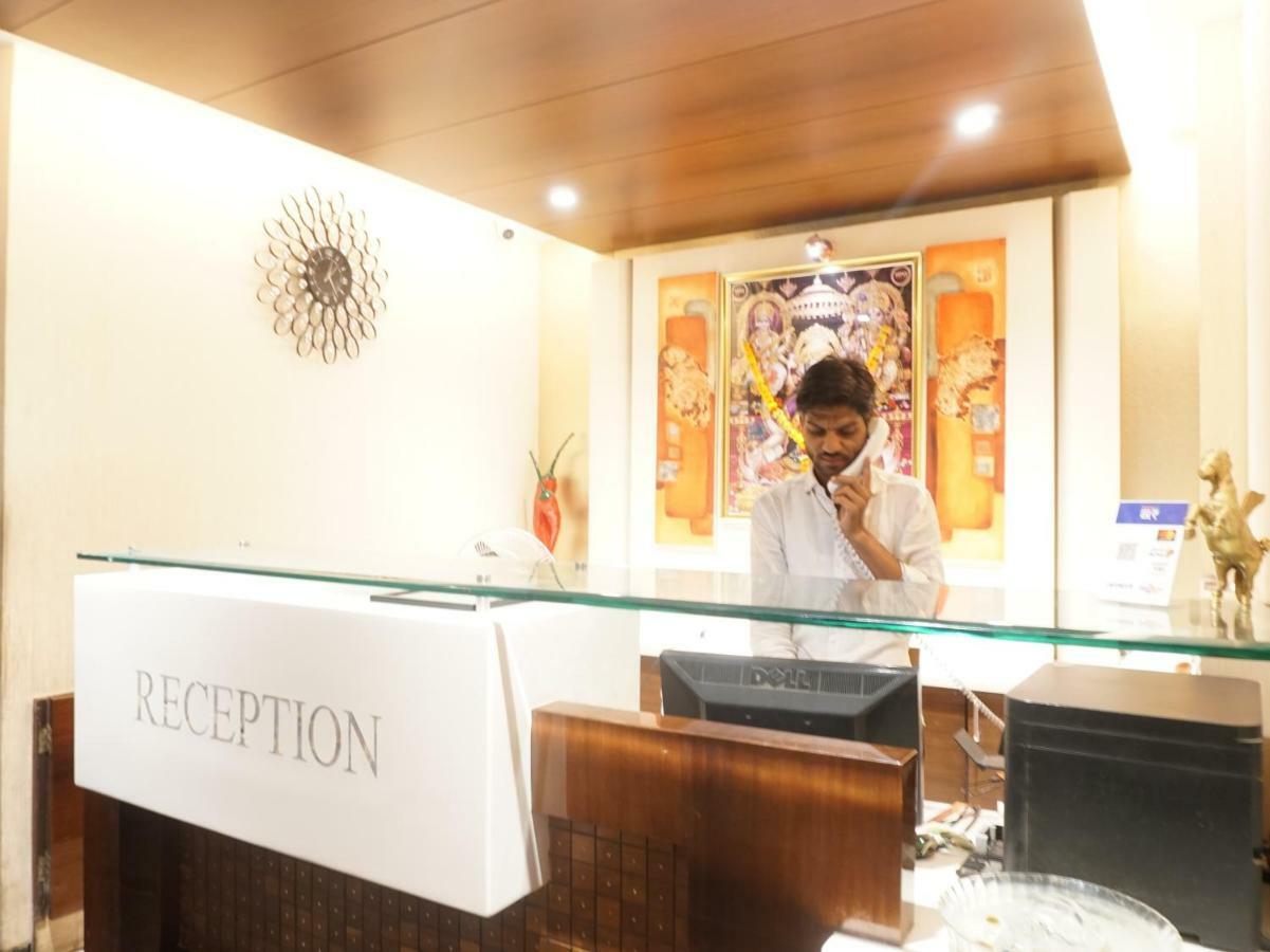 Palette Four Seasons Recreation Resort Jalgaon Eksteriør billede
