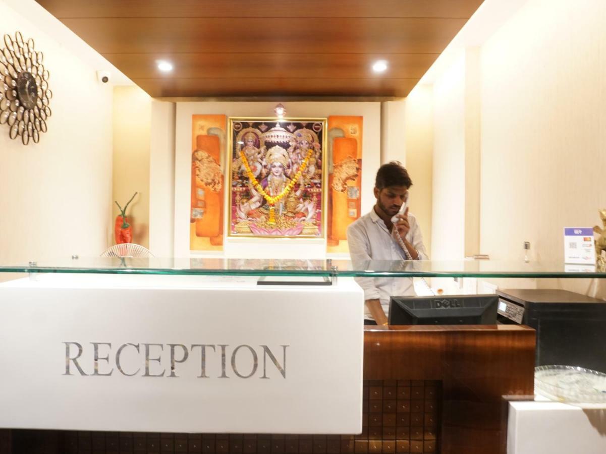 Palette Four Seasons Recreation Resort Jalgaon Eksteriør billede